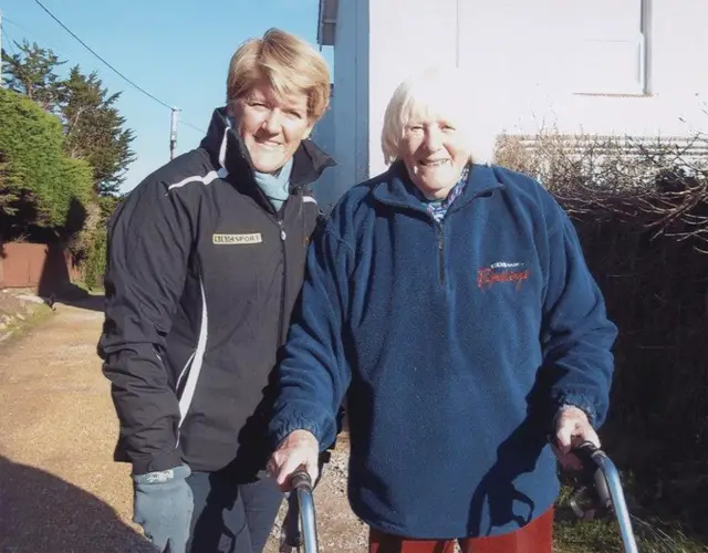 Clare Balding and Elizabeth Hutchings