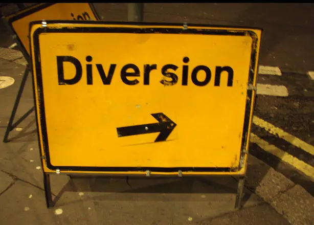 Diversion sign :