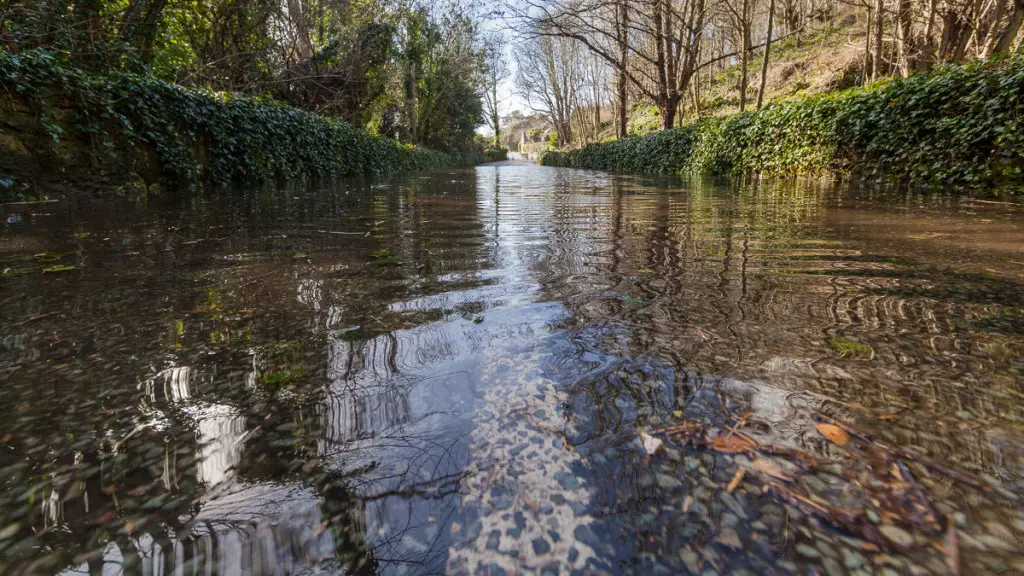 Undercliff flooding 20.Feb.2014 - 3 by Julian Winslow Photography