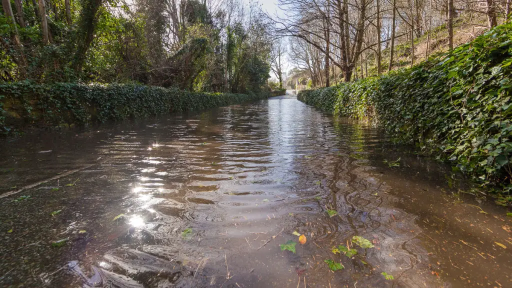 Undercliff flooding 20.Feb.2014 - 5 by Julian Winslow Photography
