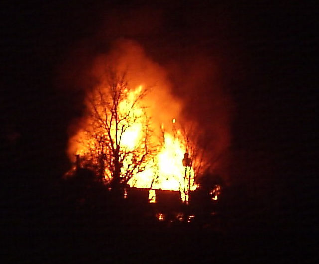 Puckaster Lodge fire 5 Mar 2014 - Robert Jones