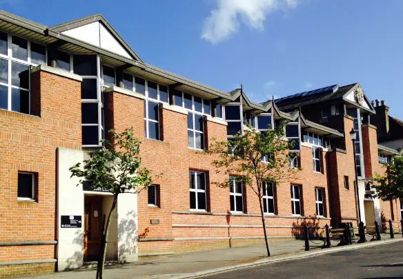 Newport Crown and Magistrates Court: