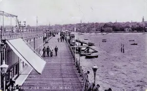 Ryde 1911 Ryde pier (c) Simonds Archive, Seaview