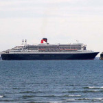 Queen Mary II by Graham Reading