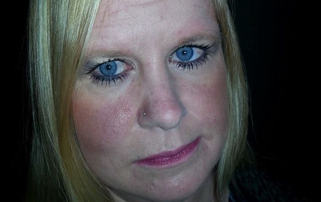 Kathryn clarke left handed make-up selfie