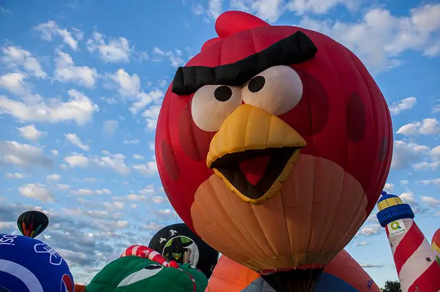 Angry birds hot air balloon