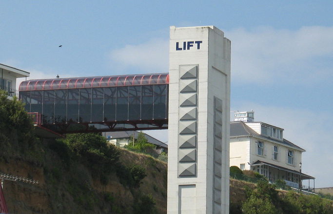 Shanklin Cliff Lift
