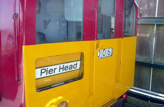 island line train pier head