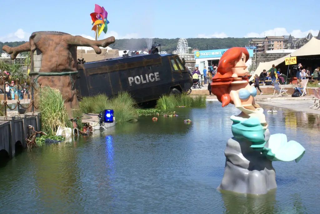 Dismaland - Distorted through video pause