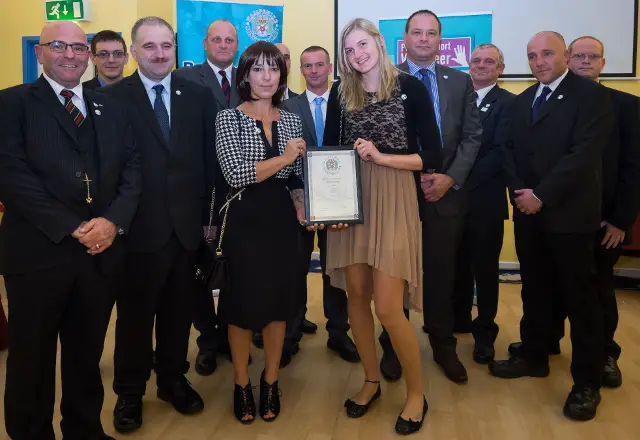 WIGHTSAR team with award