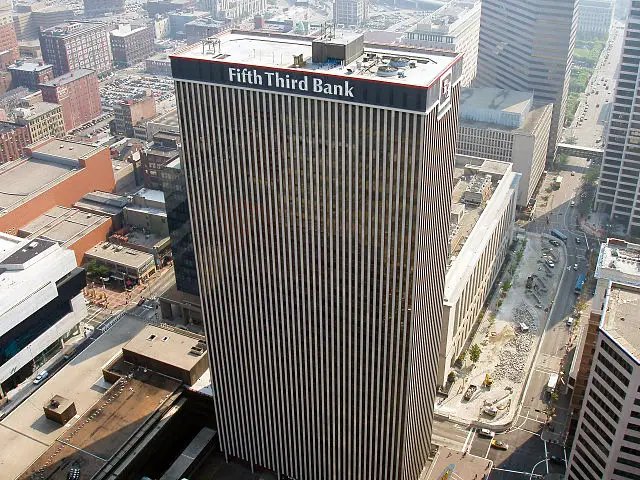 Cincinnati fifth third bank