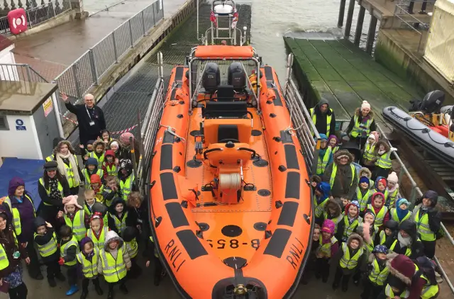 cowes rnli lanesend primary