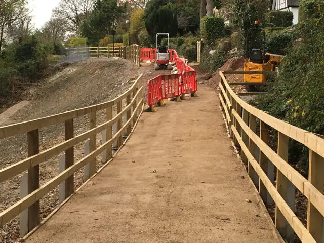 Undercliff Drive - a week later footpath being rebuilt due to moving fence posts (19th November 2016)