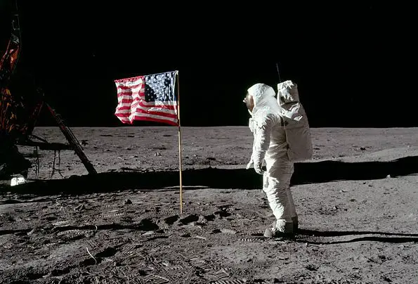 Buzz salutes the U.S. Flag on the moon 