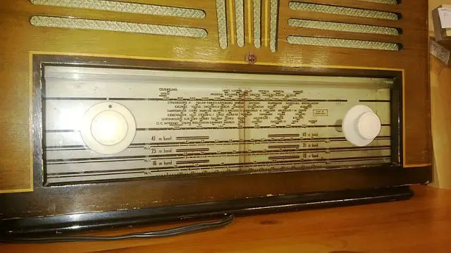 Radio dial