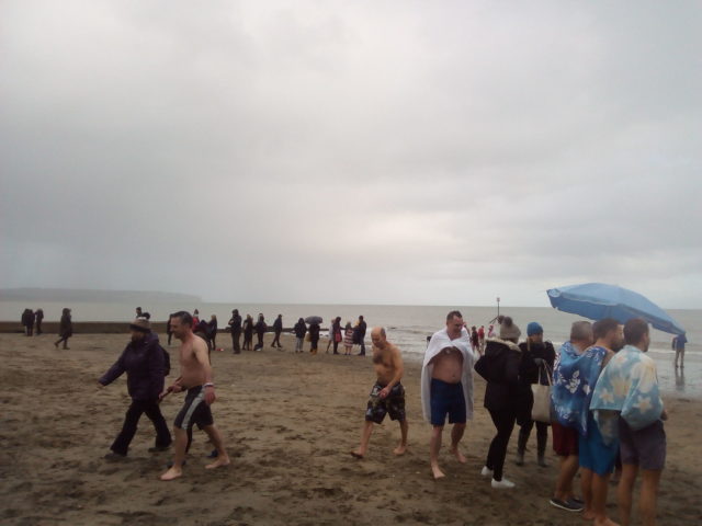 Shanklin Boxing Day Swim by Carly Forder