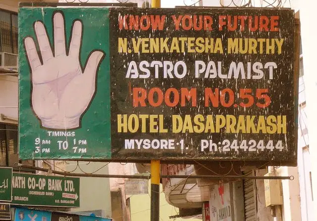 sign for astro palmist