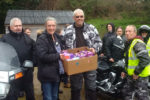 Motorbikers' Easter egg donation (3)