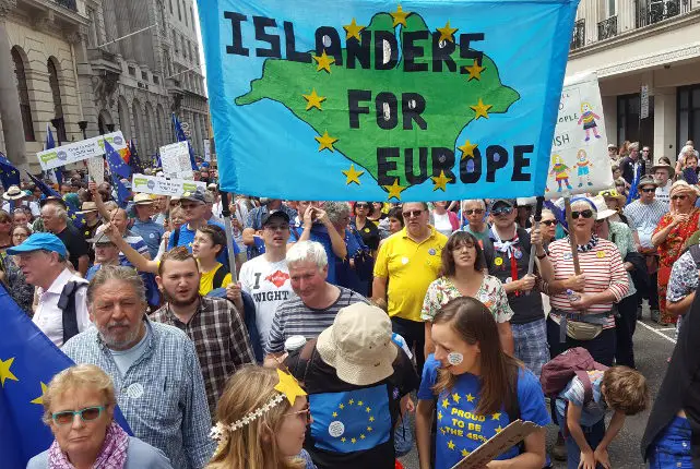 Islanders for Europe at march