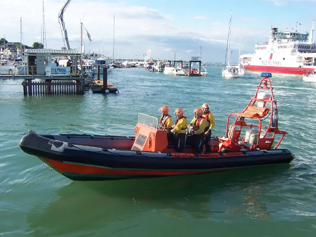 cowes rnli