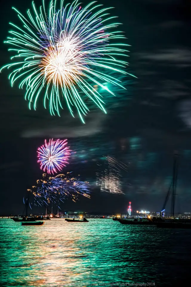 Seaview Regatta fireworks by Margaret Forman of Twilight Wight Photography