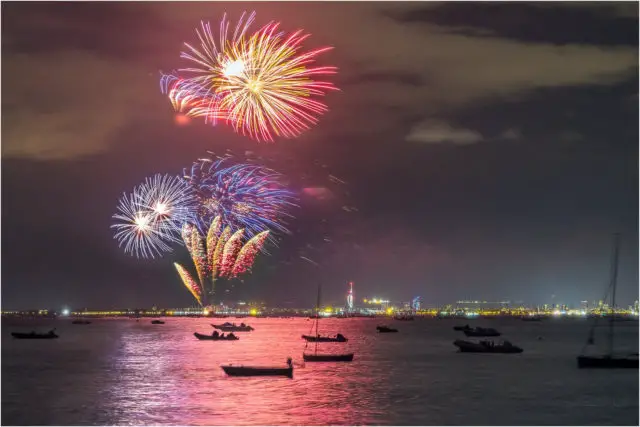 Seaview Regatta fireworks by Jamie Russell of Island Visions Photography