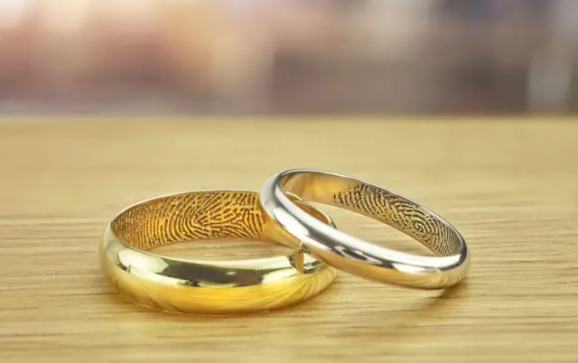 Serendipity's fingerprint wedding rings