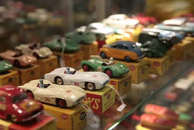 Miniature toy cars 