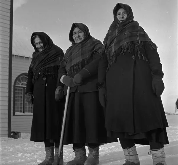 women in winter clothes in canada 