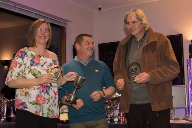 2018 Awards VIKI TAYLOR with WAYNE BRODIE and MARK COOMBES