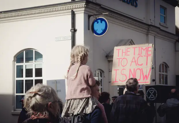 People on march for Extinction Rebellion