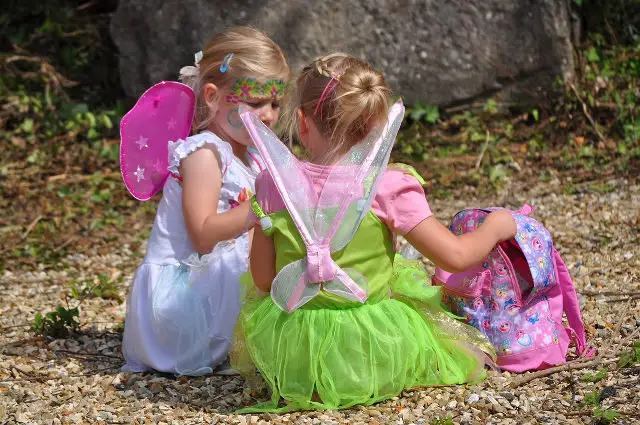 Two little fairies at The Faerie Festival 2018