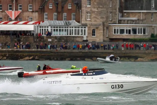 powerboat racing isle of wight
