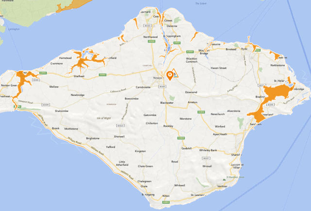 flood alert map for the Isle of Wight showing where high tides will affect areas
