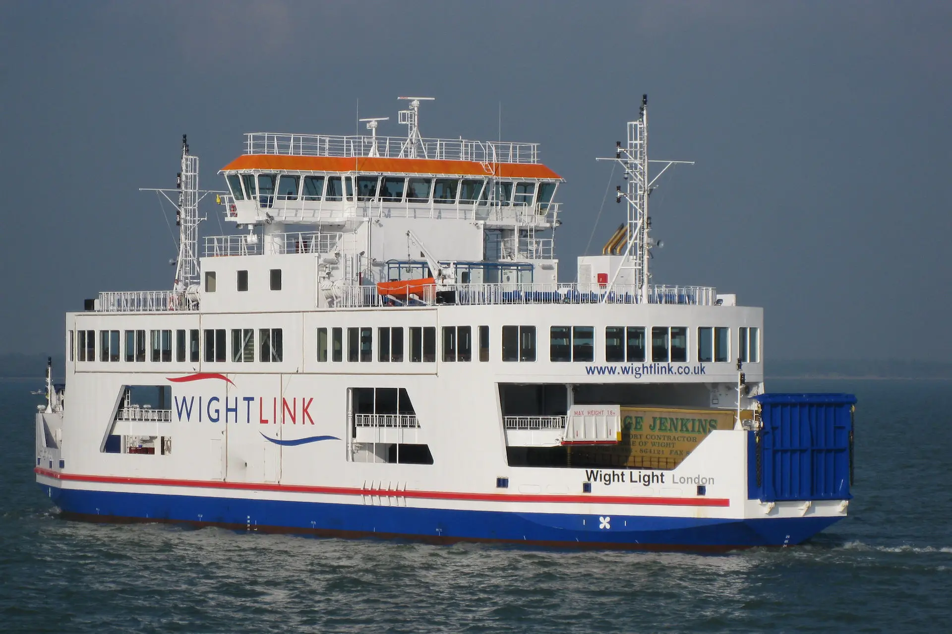 wight light wightlink ferry