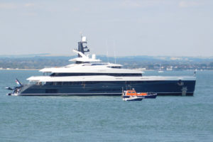 lloyd superyacht dorfman 87m cowes elandess