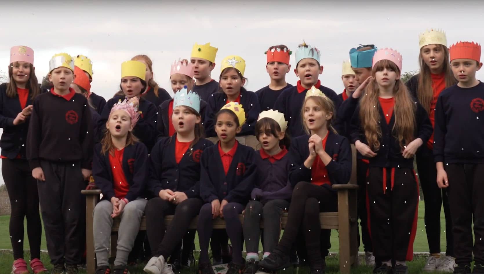 oakfield primary singing pupils on the christmas video