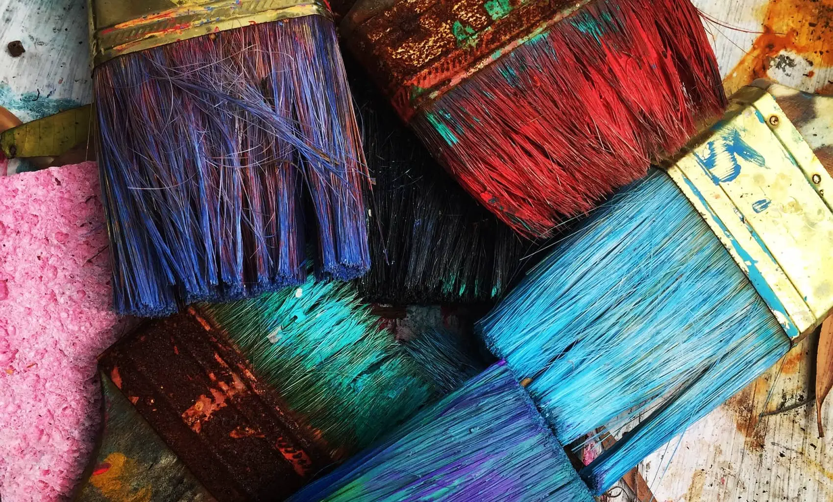 Colourful paint brushes