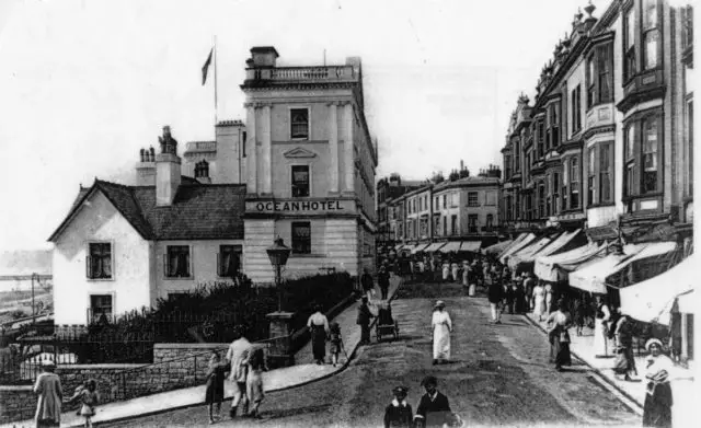 Kings Head after its extension and renaming to the Ocean Hotel in November 1899