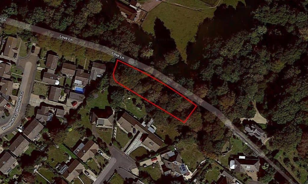 Isle of Wight MP objects to plans for two holiday lets in Bembridge