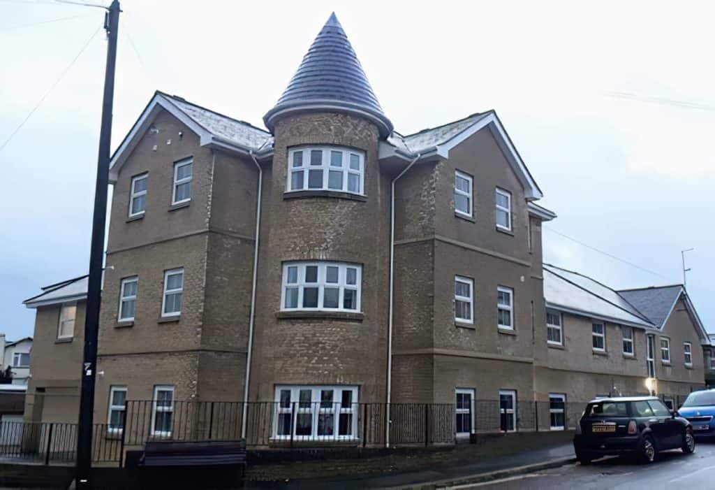 First tenants for new supported living housing service for people with disabilities (updated)