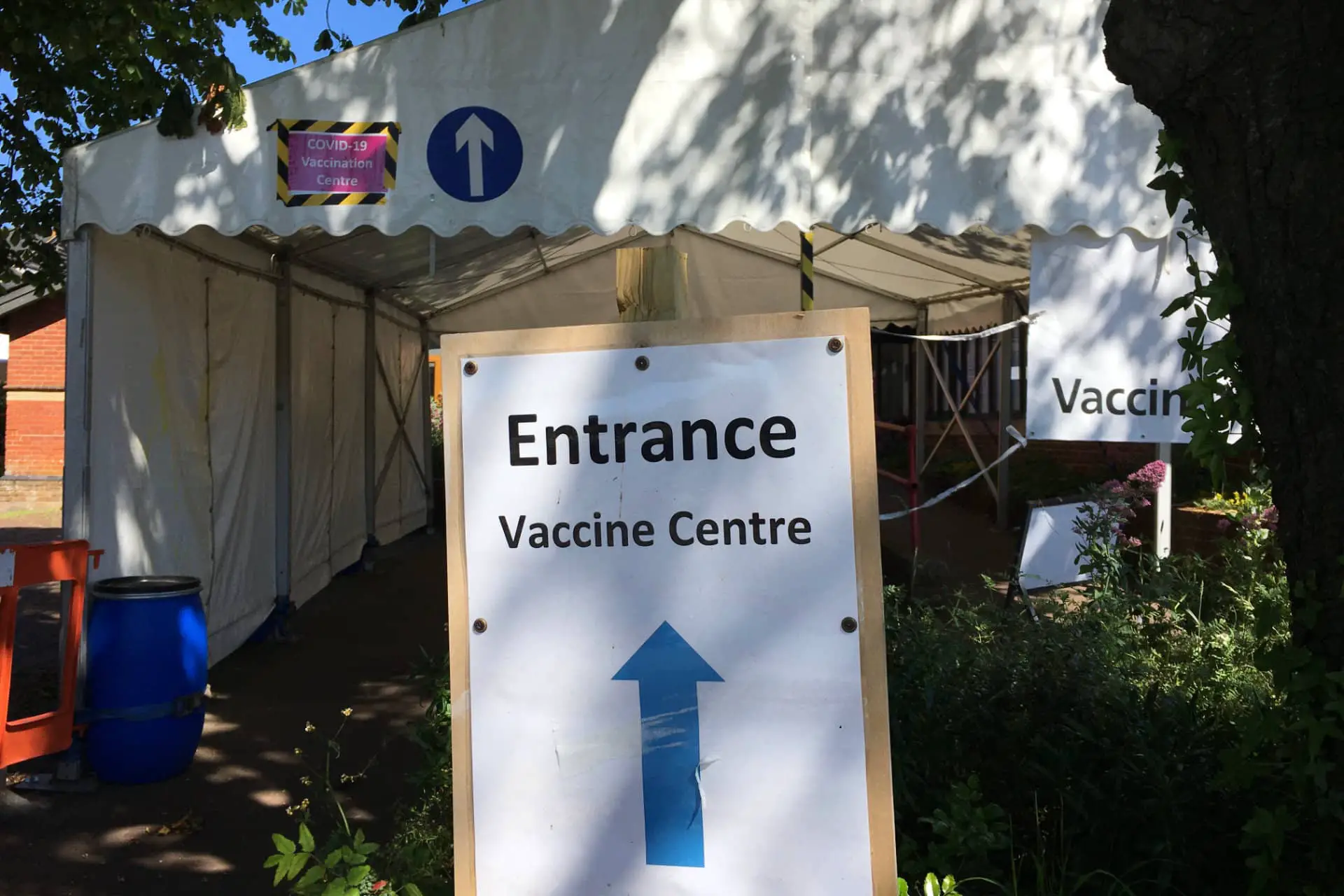 Vaccine Centre Newport (sign) - Jun 2021