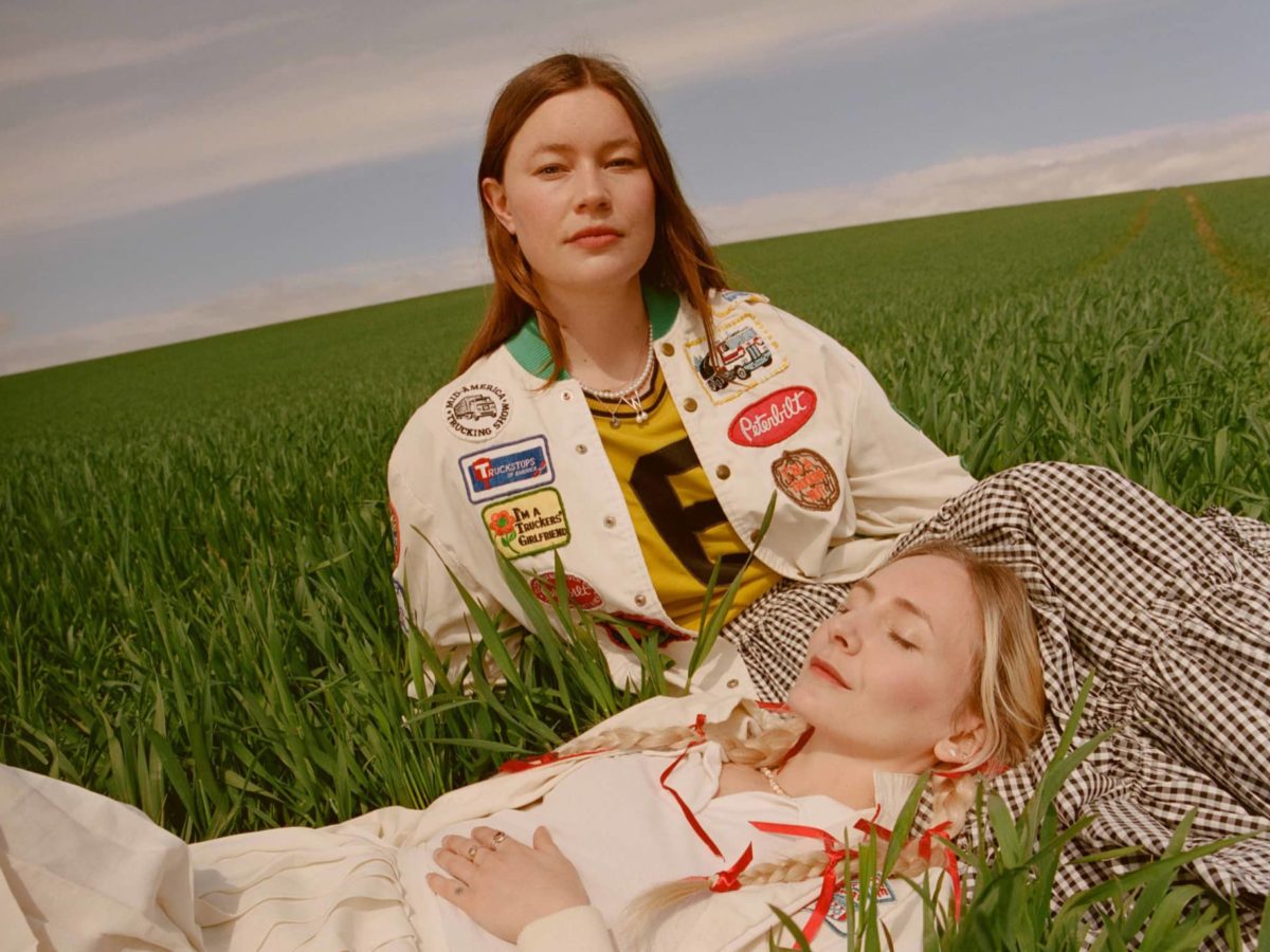 Wet Leg: Isle of Wight duo sign to Domino Records and release