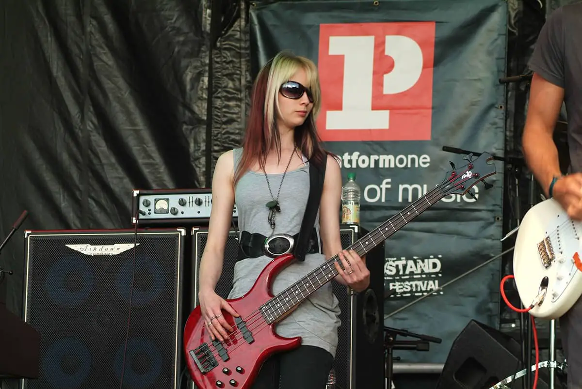 Lauren on Bass on the Isle of Wight festival Platform One Stage