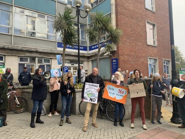 UKOG protesters outside County Hall