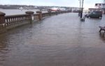 Flooding on Cowes esplanade