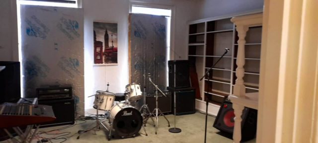 The White Room with equipment