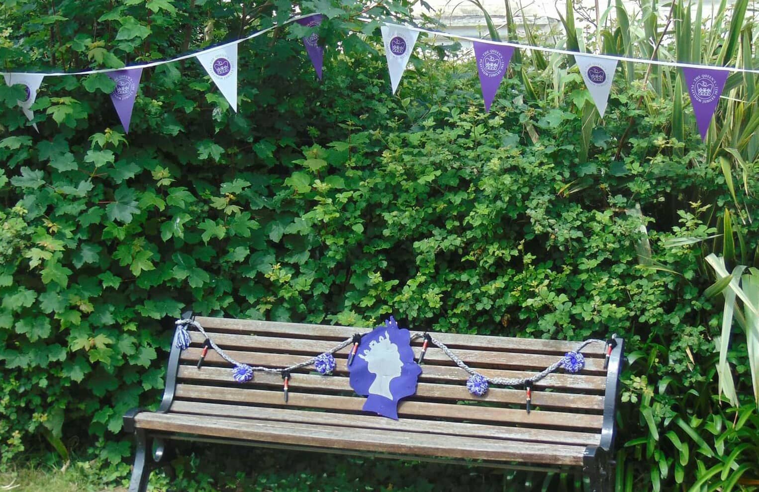 Jubilee bunting in East Cowes on a bench
