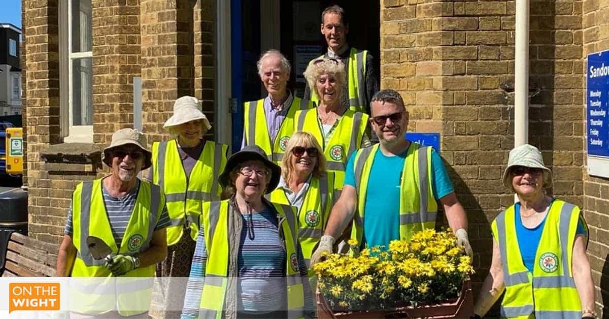 Isle of Wight voluntary groups honoured with the Queen's Award for Voluntary Service - Vimarsana News