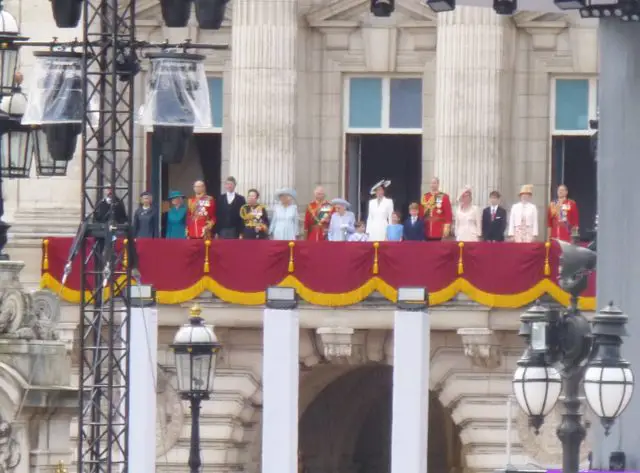 The Royal family on the balcony